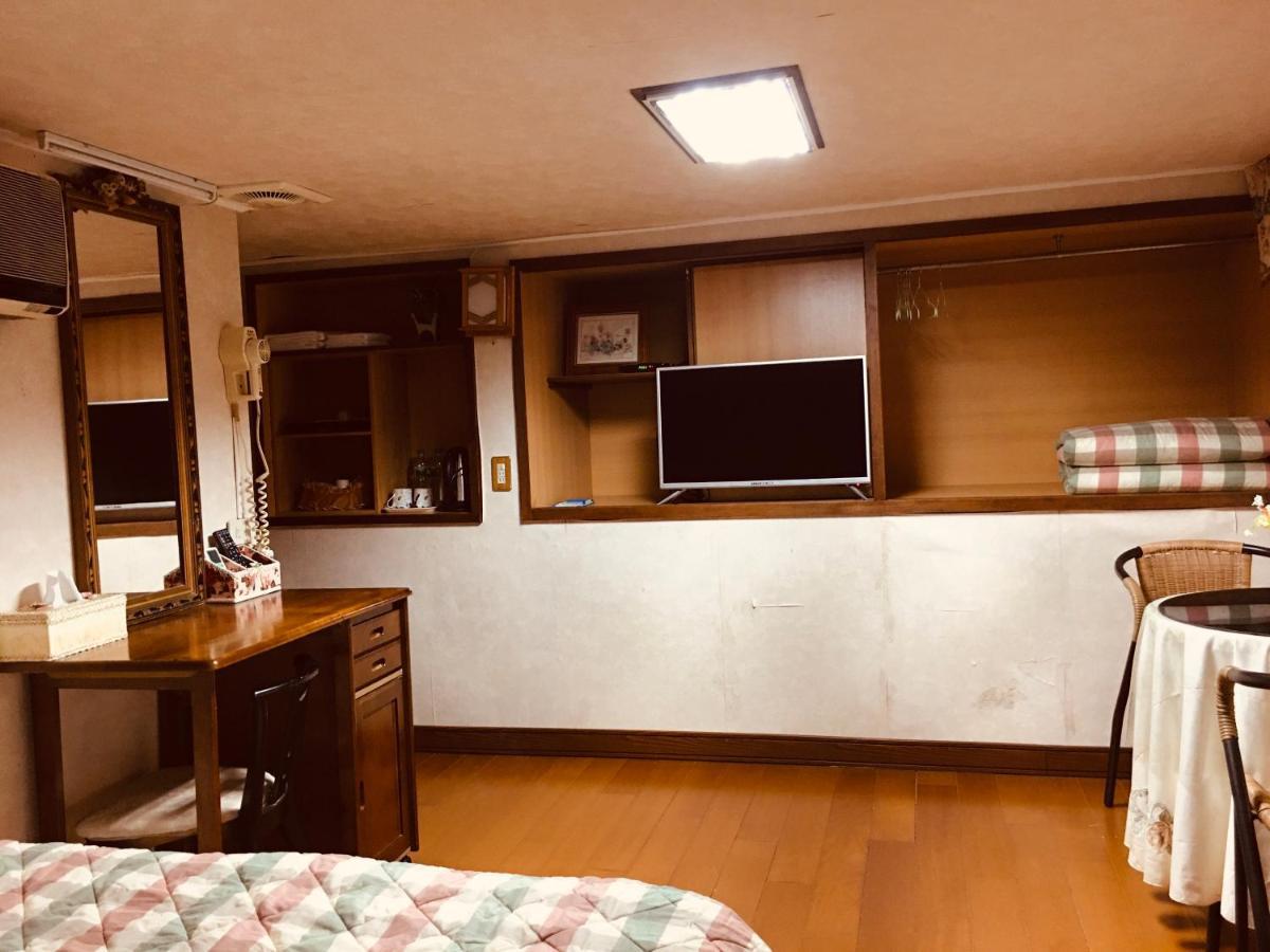 Chulu Wenxin Xiao Zhan Homestay Exterior photo
