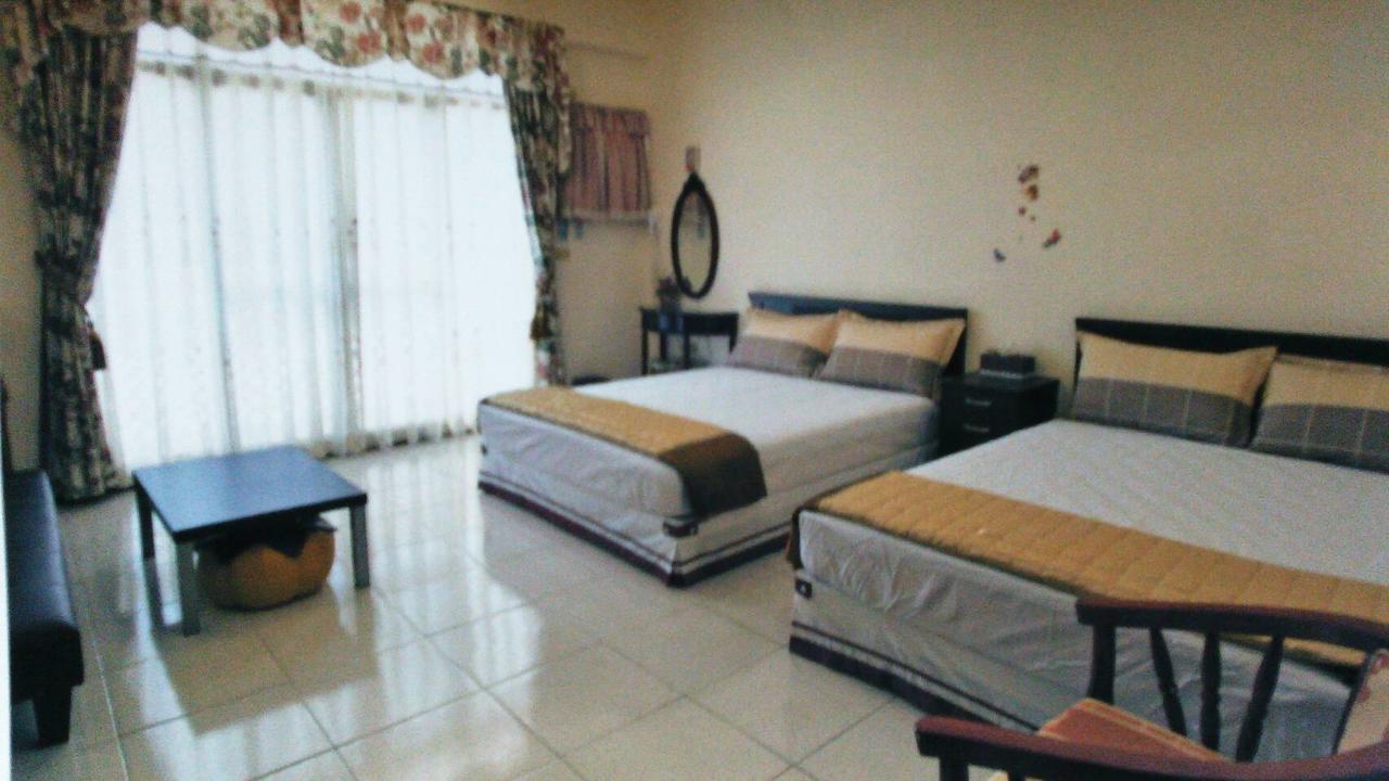 Chulu Wenxin Xiao Zhan Homestay Exterior photo
